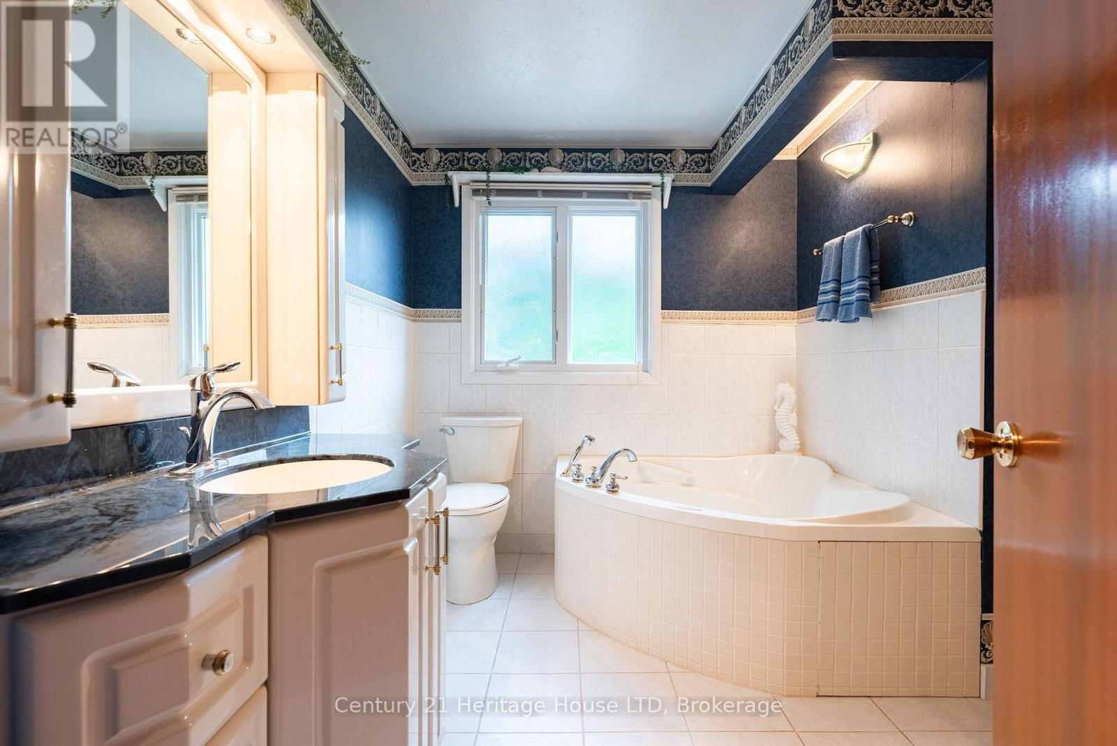 121 Lockhart Drive, St. Catharines, Ontario  L2T 1W3 - Photo 23 - X13667214
