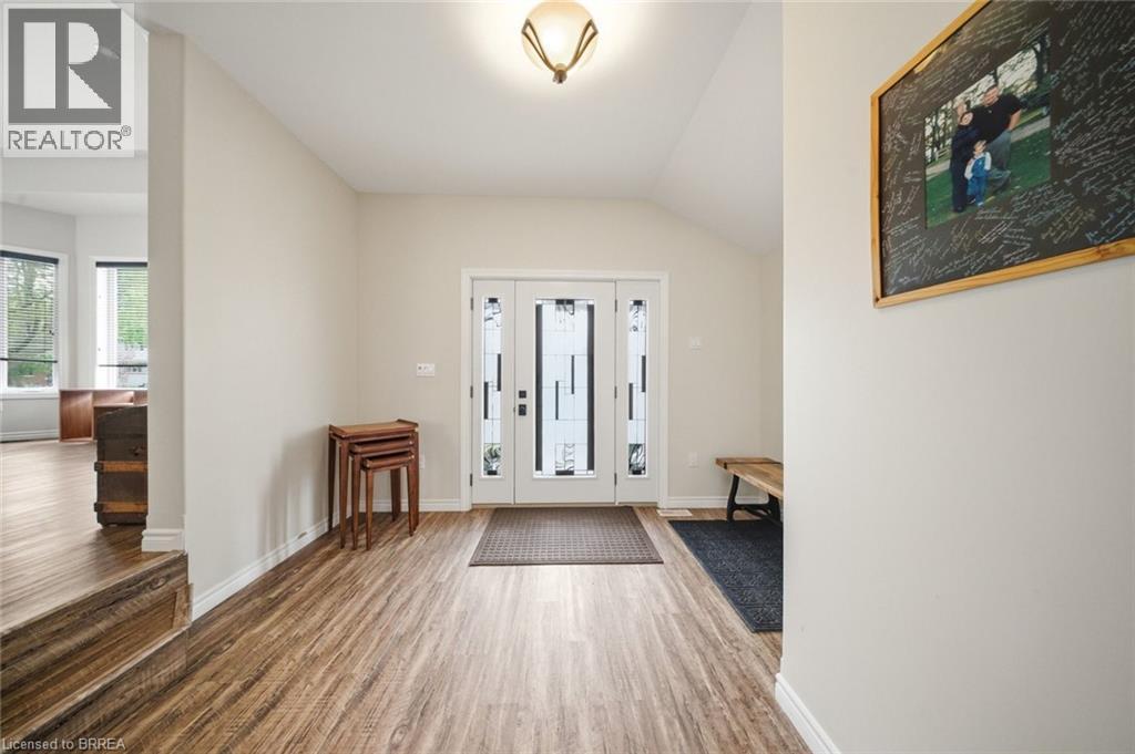 5 Echo Villa Avenue, Brantford, Ontario  N3S 6X8 - Photo 6 - 40854958
