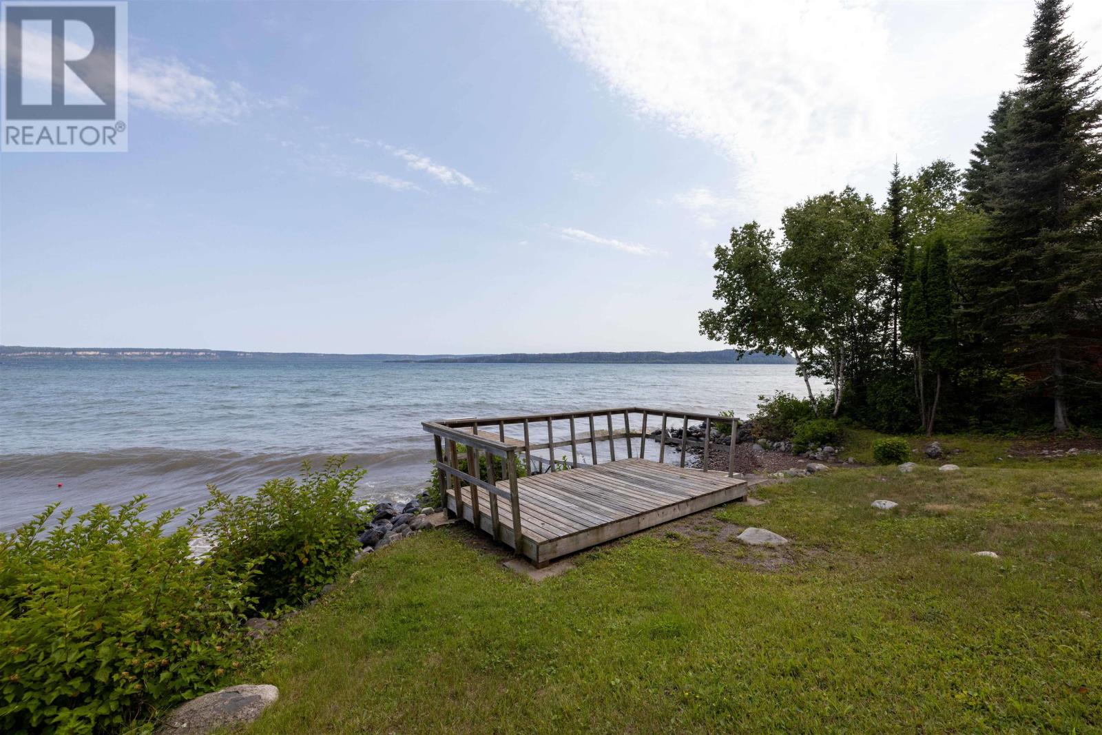 2503 Scott Dr, Shuniah, Ontario  P7A 0Y7 - Photo 2 - TB2602340