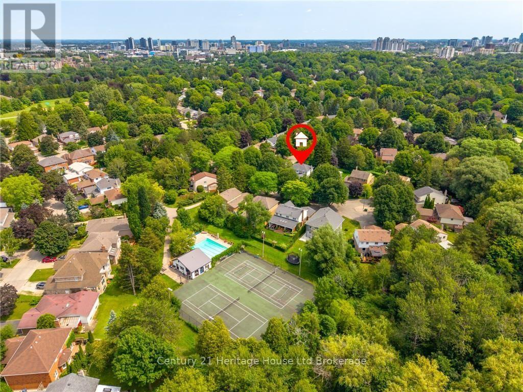 243 Tatlock Court, Waterloo, Ontario  N2L 5Y6 - Photo 42 - X13667134