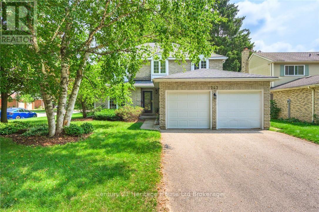 243 Tatlock Court, Waterloo, Ontario  N2L 5Y6 - Photo 44 - X13667134