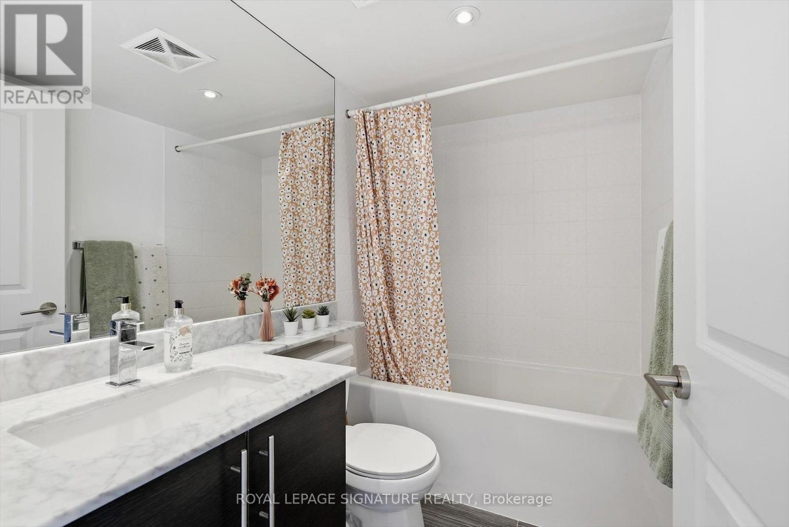 1516 - 125 Western Battery Road, Toronto, Ontario  M6K 3R8 - Photo 22 - C13667148