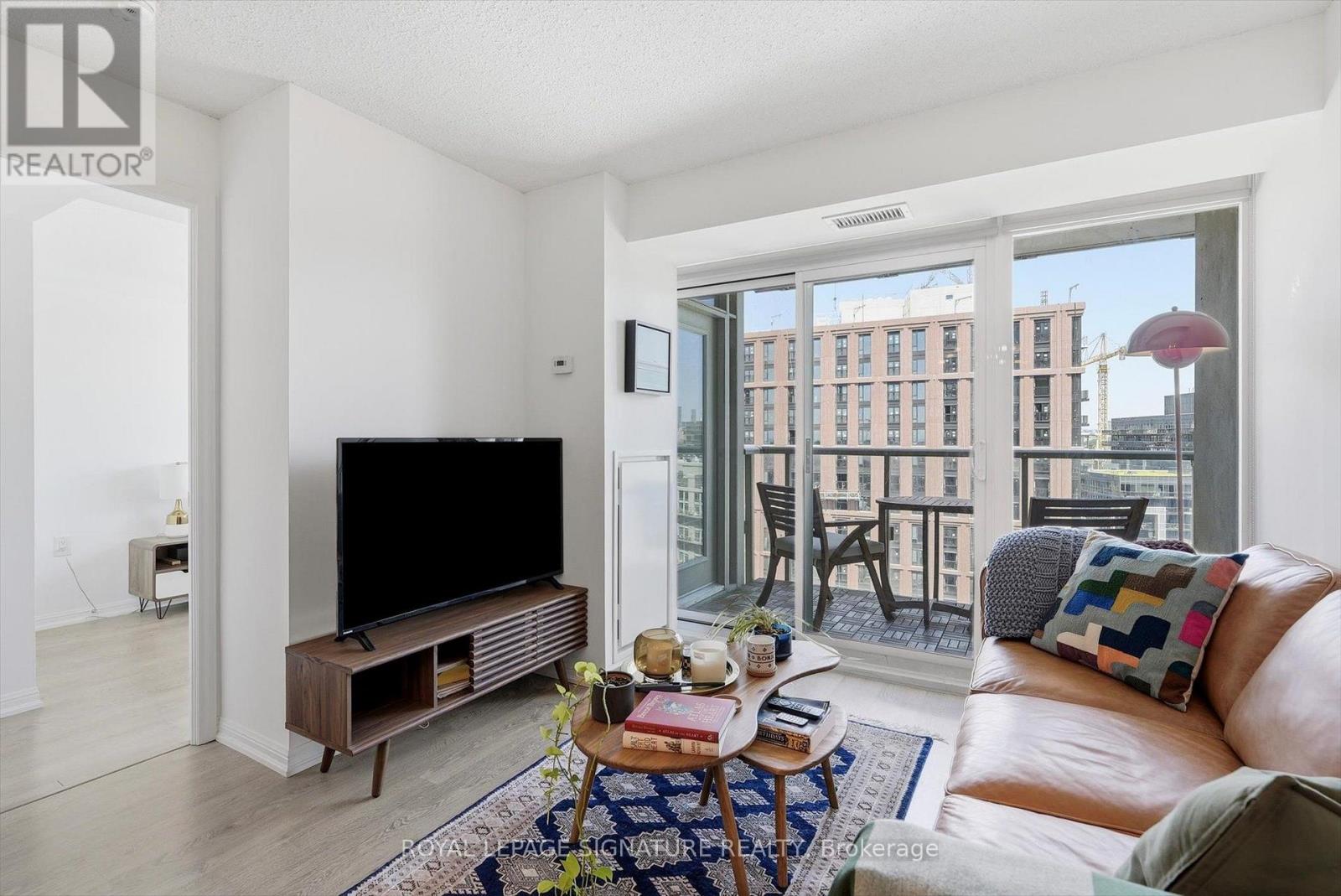 1516 - 125 Western Battery Road, Toronto, Ontario  M6K 3R8 - Photo 4 - C13667148