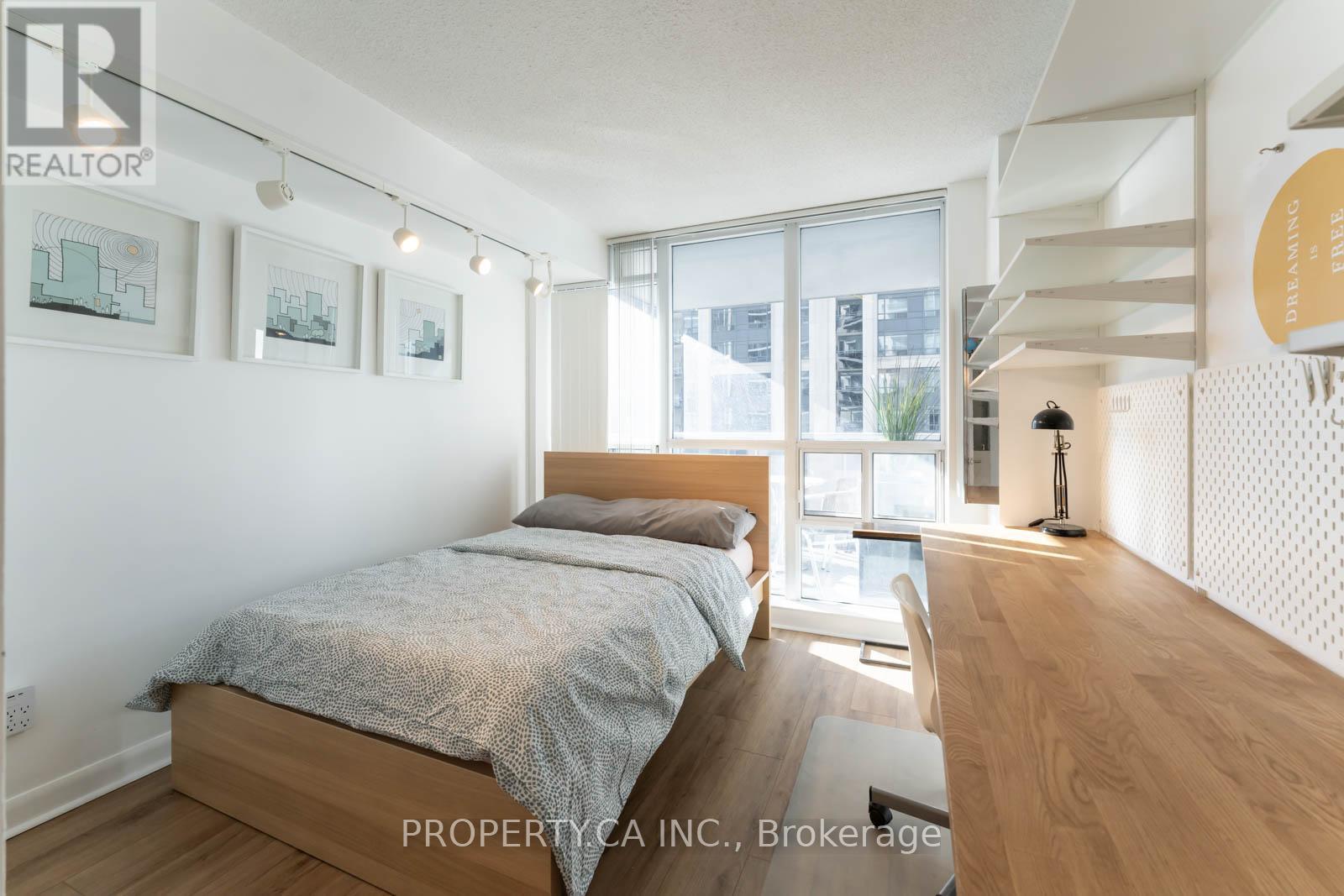 1609 - 4978 Yonge Street, Toronto, Ontario  M2N 7G8 - Photo 11 - C13667212