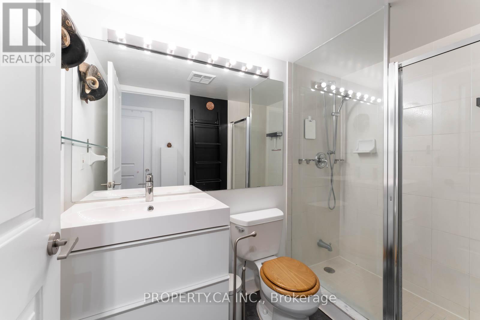 1609 - 4978 Yonge Street, Toronto, Ontario  M2N 7G8 - Photo 13 - C13667212