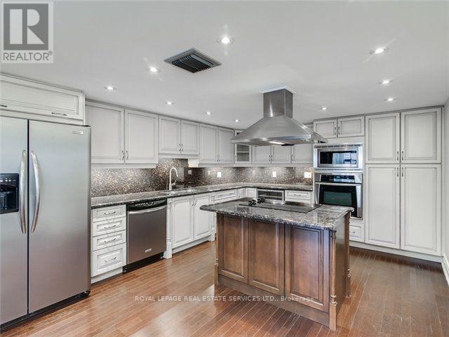 Ph1605 - 71 Charles Street E, Toronto, Ontario  M4Y 2T3 - Photo 9 - C13667230