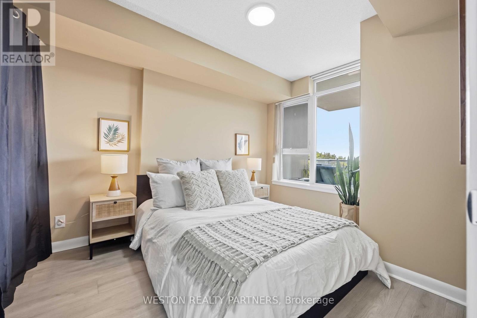 1006 - 190 Borough Drive, Toronto, Ontario  M1P 0B6 - Photo 18 - E13667106