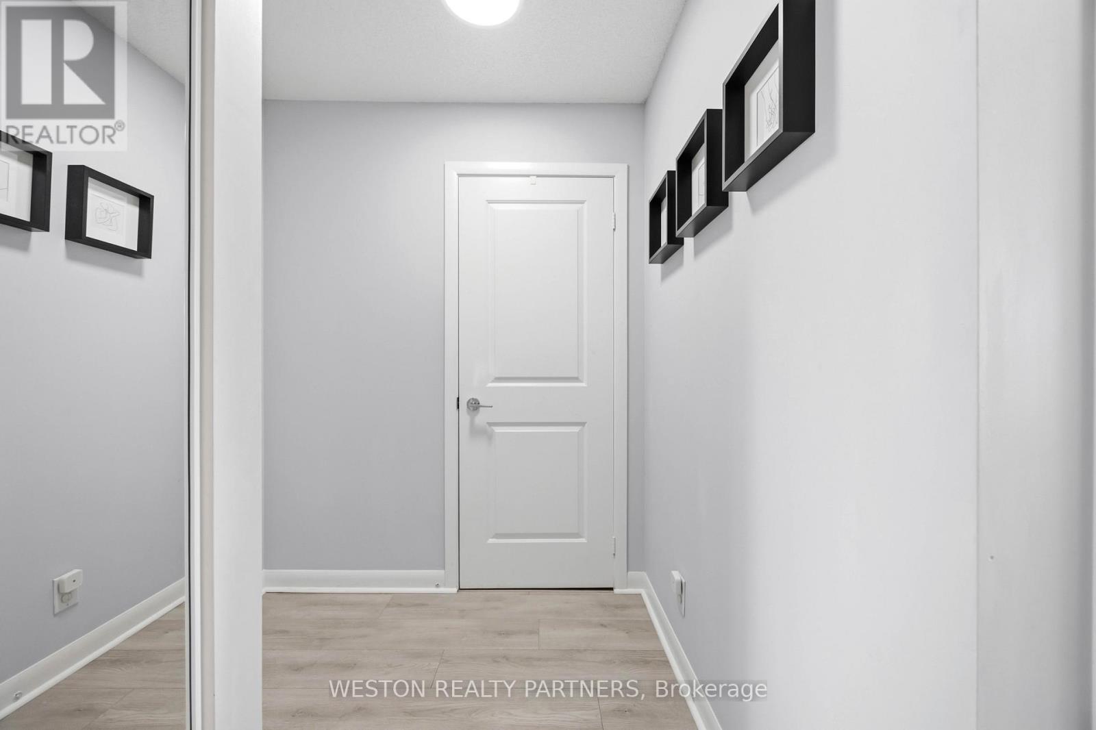 1006 - 190 Borough Drive, Toronto, Ontario  M1P 0B6 - Photo 6 - E13667106