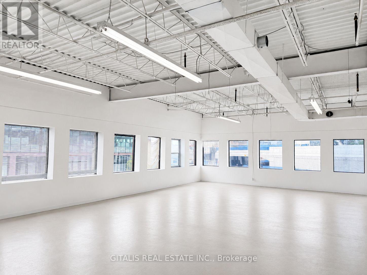 204 - 400 Eastern Avenue, Toronto, Ontario  M4M 1B9 - Photo 1 - E13667138