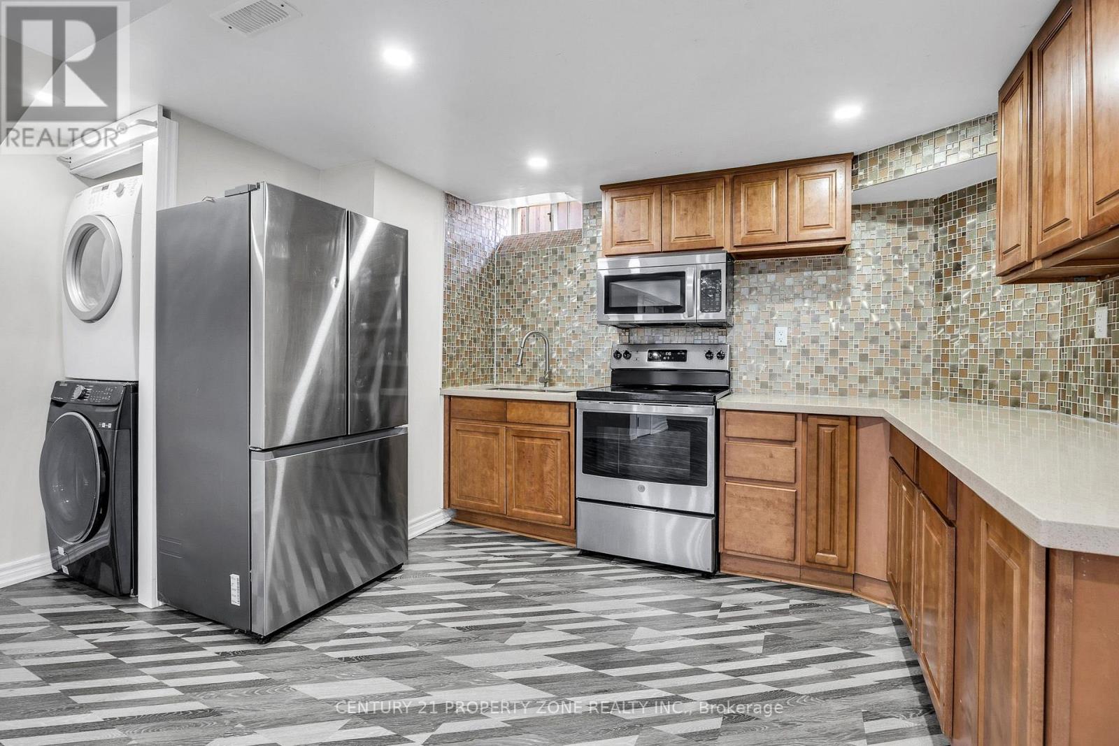 27 Bassett Boulevard, Whitby, Ontario L1N 9A3 - Photo 37 - E13667194