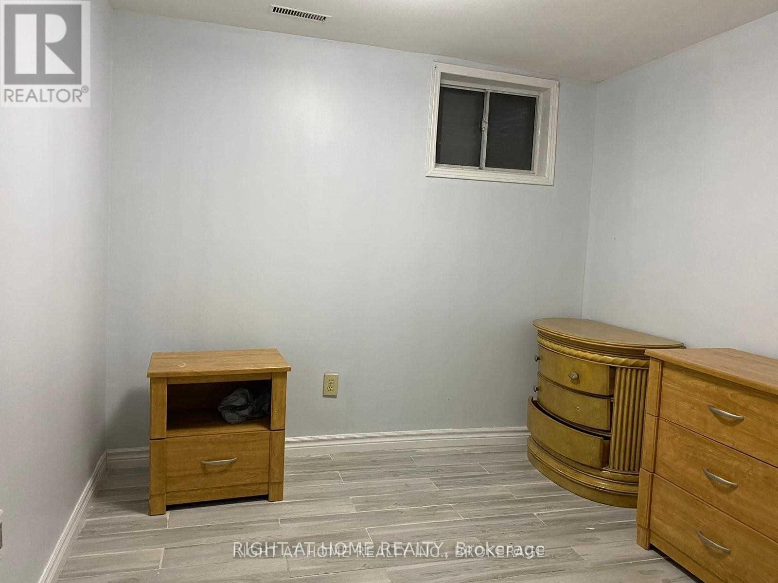 (Bsmt) - 18 Big Red Avenue, Toronto, Ontario M1V 1N9 - Photo 5 - E13667200