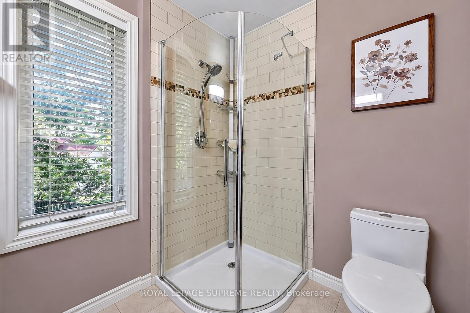 12 Pridham Crescent, Essa, Ontario  L3W 0G5 - Photo 28 - N13667158