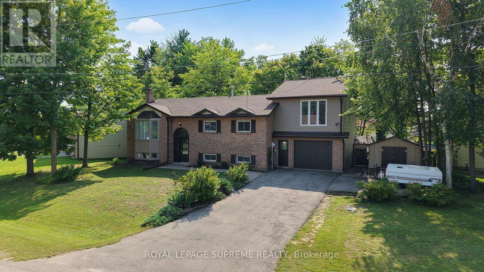 12 Pridham Crescent, Essa, Ontario  L3W 0G5 - Photo 3 - N13667158