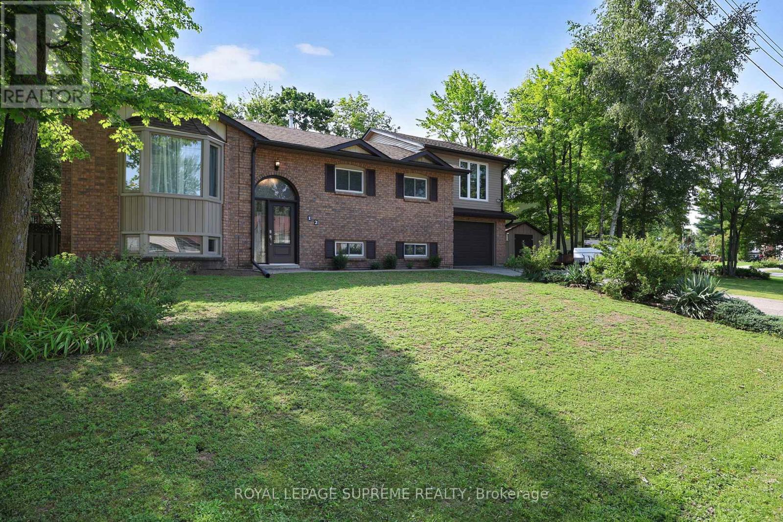 12 Pridham Crescent, Essa, Ontario  L3W 0G5 - Photo 4 - N13667158