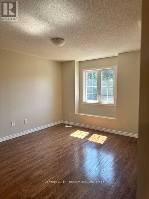 32 Arcadia Road, Wasaga Beach, Ontario  L9Z 3C7 - Photo 7 - S13667116