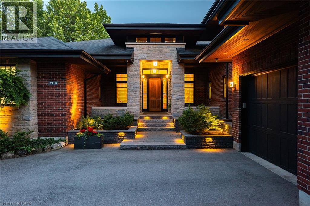 5316 Drenkelly Court, Mississauga, Ontario  L5M 2H4 - Photo 3 - 40855149