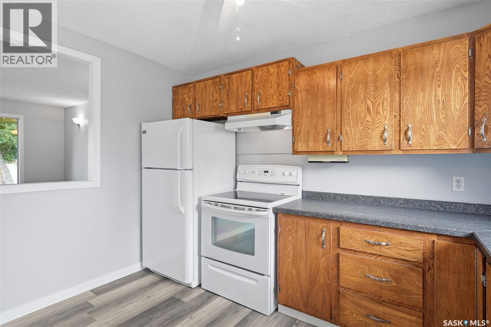 118 Smallwood Crescent, Saskatoon, Saskatchewan  S7L 4Z6 - Photo 12 - SK038956