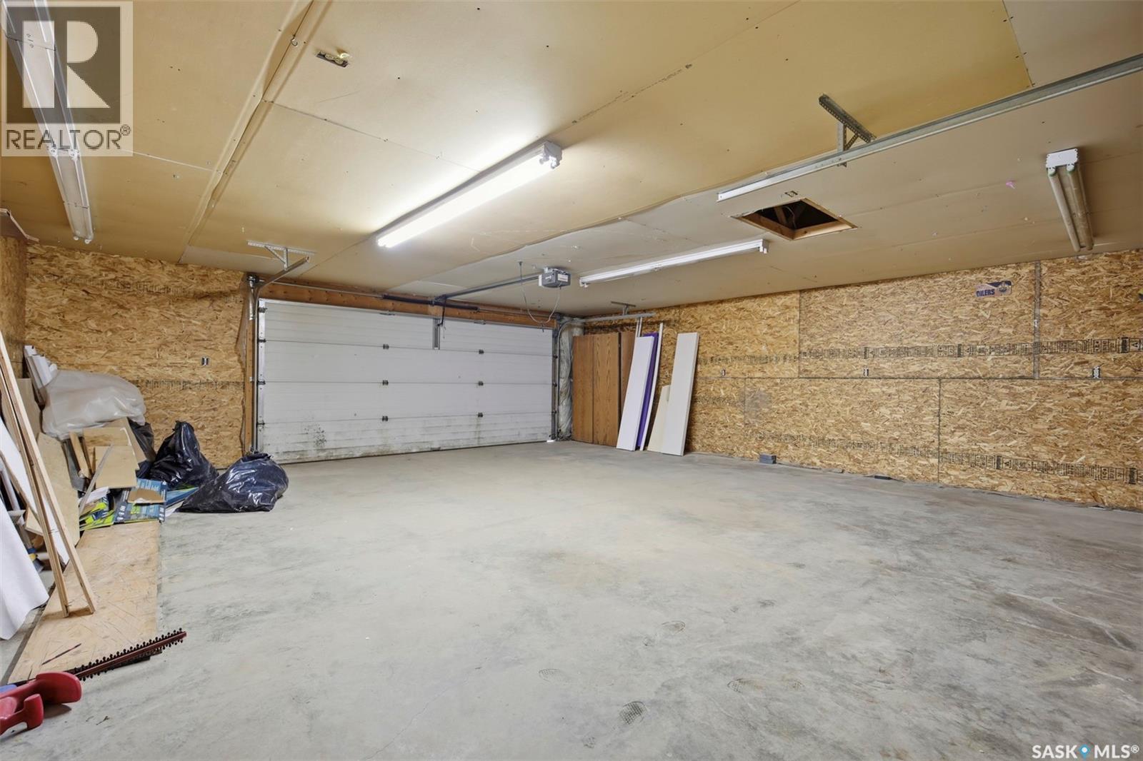 118 Smallwood Crescent, Saskatoon, Saskatchewan  S7L 4Z6 - Photo 28 - SK038956