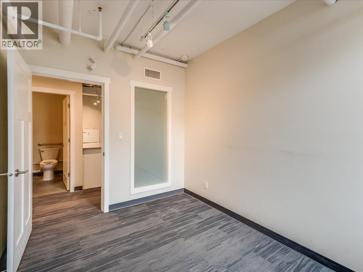 754 Vernon Street, Nelson, British Columbia  V1L 4G2 - Photo 16 - 10392742