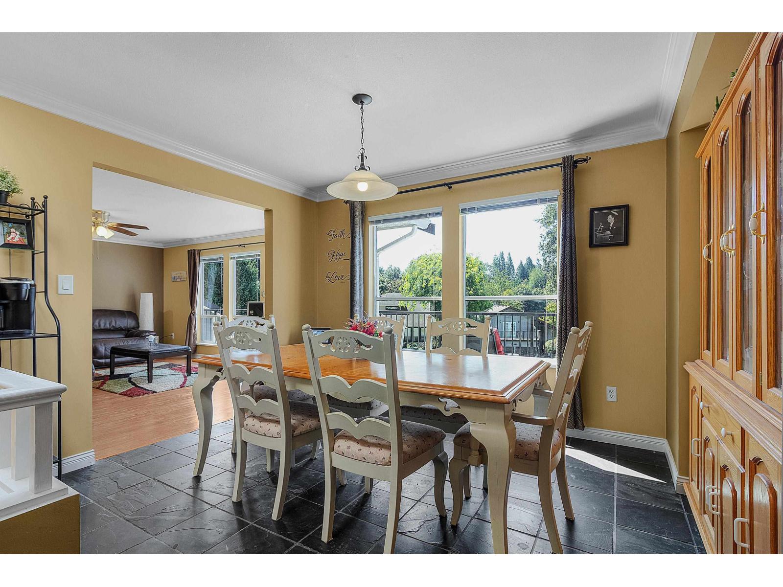 34981 Bernina Court, Abbotsford, British Columbia  V3G 1C2 - Photo 8 - R3154044