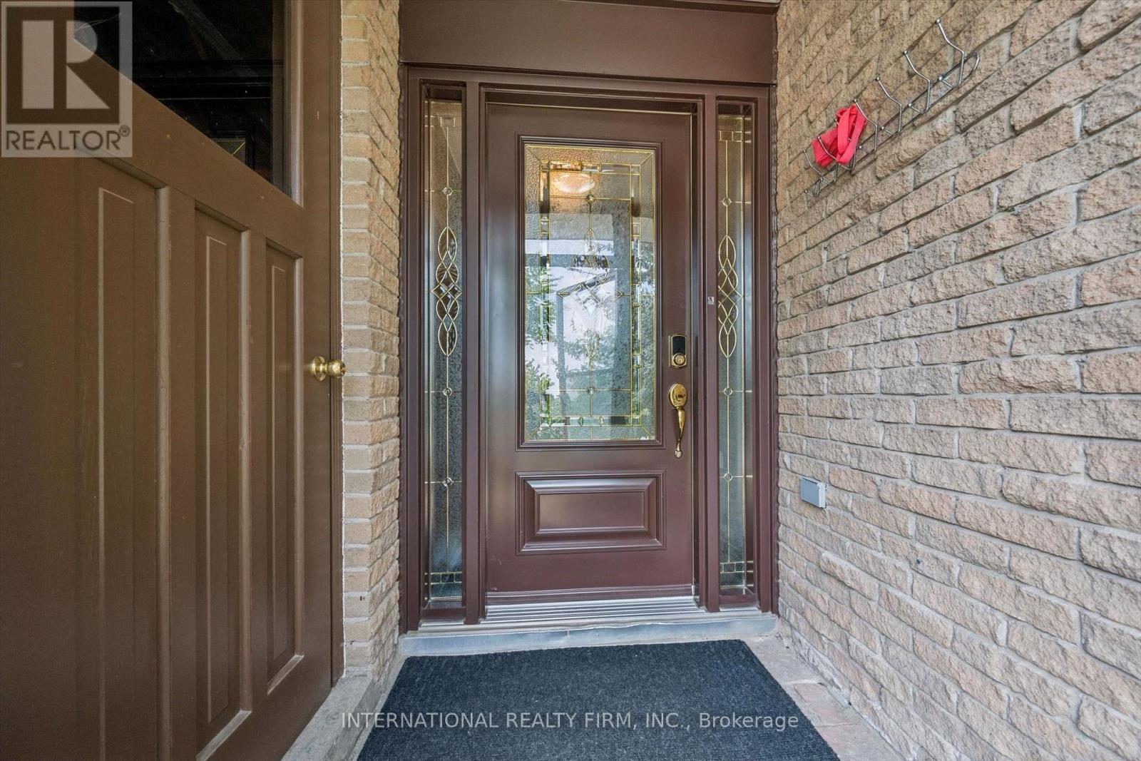 2659 Constable Road, Mississauga, Ontario  L5J 1W3 - Photo 3 - W13667108