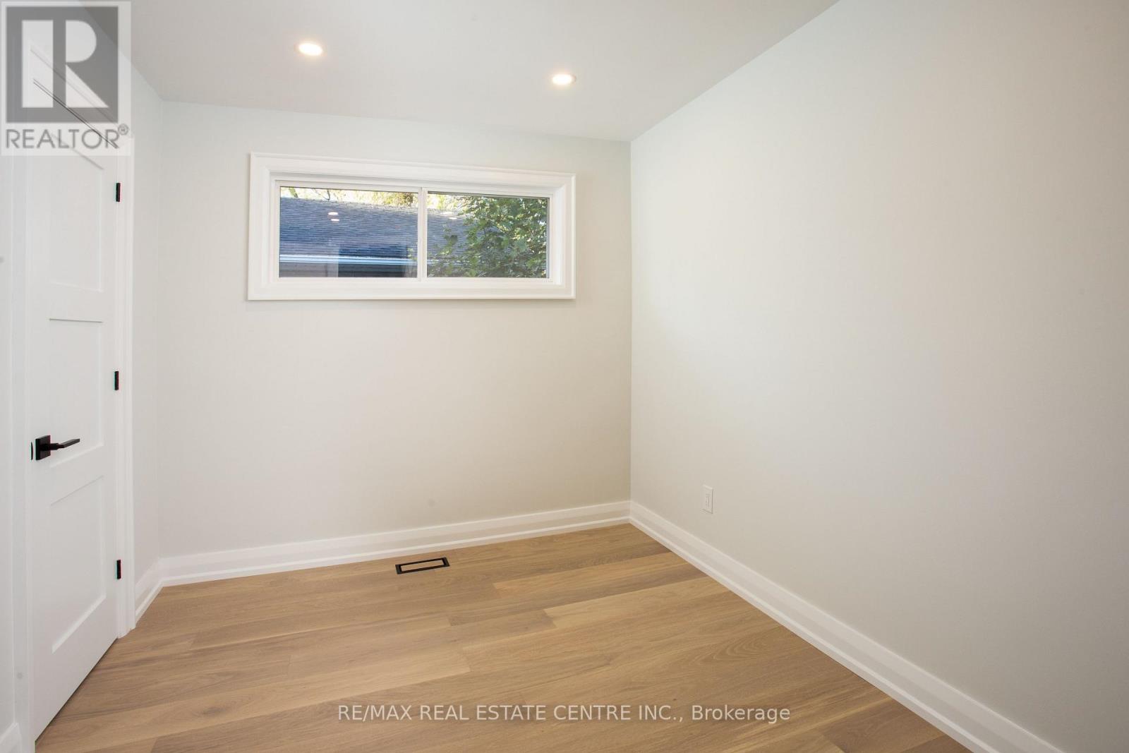 446 Willis Drive, Oakville, Ontario  L6L 4V5 - Photo 19 - W13667114
