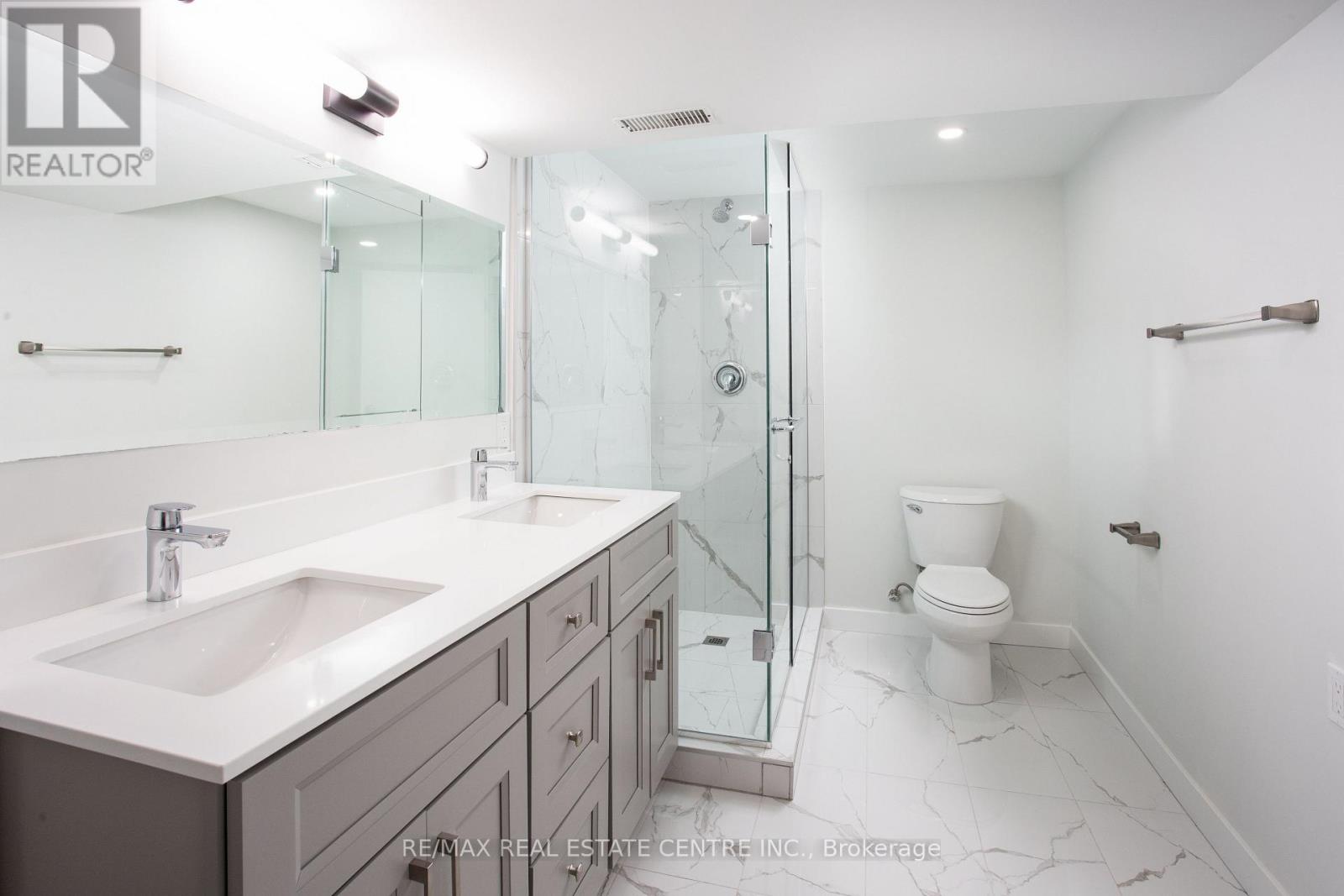 446 Willis Drive, Oakville, Ontario  L6L 4V5 - Photo 24 - W13667114