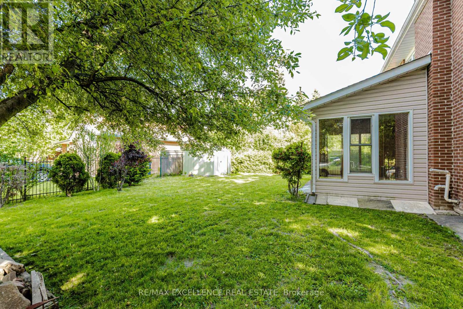 15 Maidstone Crescent, Brampton, Ontario  L6S 2Z4 - Photo 48 - W13667132