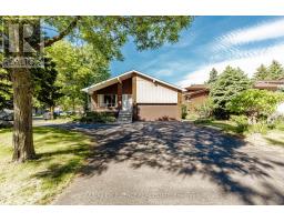 15 MAIDSTONE CRESCENT, Brampton, Ontario