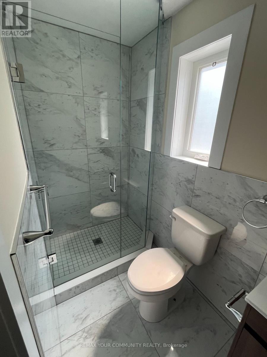 Main - 2 Harold Street, Toronto, Ontario  M8Z 3R3 - Photo 9 - W13667180