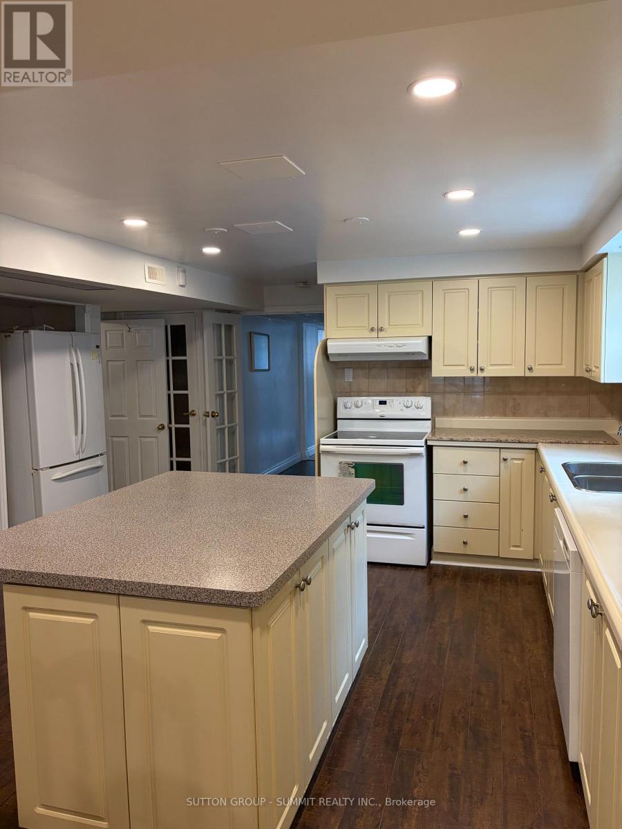 Lower Level Only - 3227 Trisha Downs, Mississauga, Ontario  L5A 2A6 - Photo 4 - W13666754
