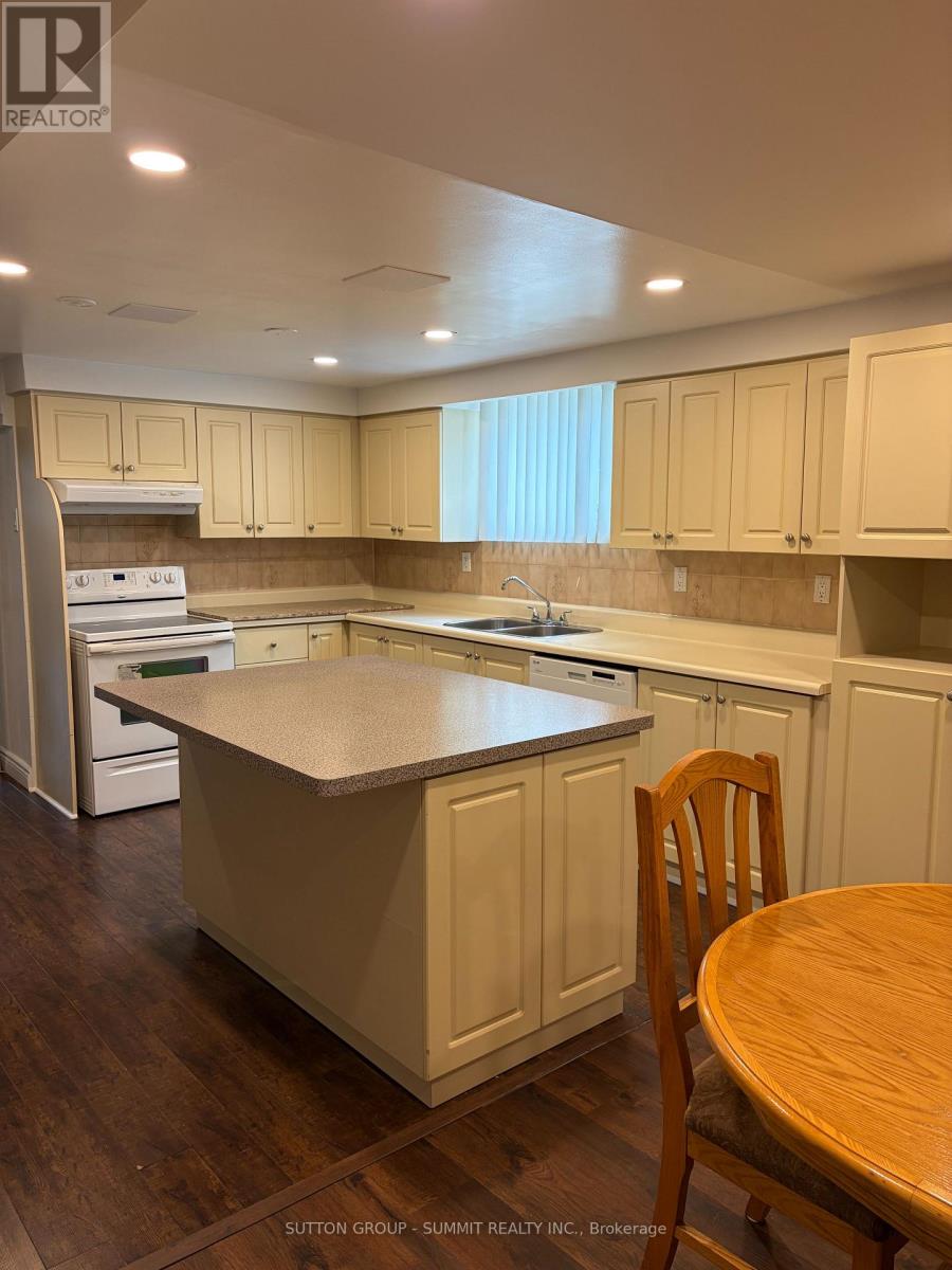 Lower Level Only - 3227 Trisha Downs, Mississauga, Ontario  L5A 2A6 - Photo 5 - W13666754