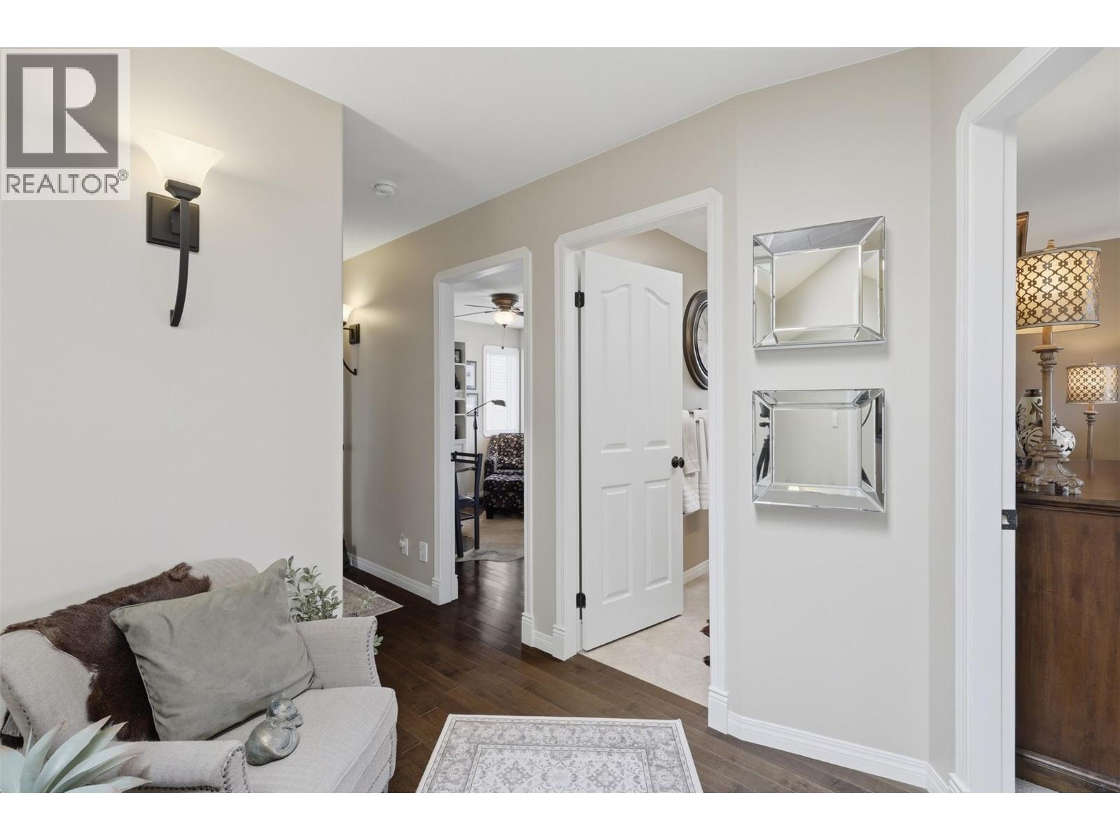 906 Invermere Court, Kamloops, British Columbia  V2B 7T4 - Photo 33 - 10394798