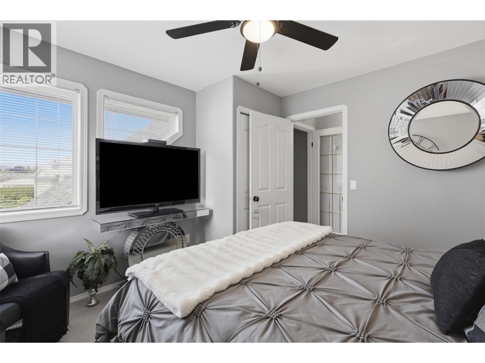 906 Invermere Court, Kamloops, British Columbia  V2B 7T4 - Photo 46 - 10394798