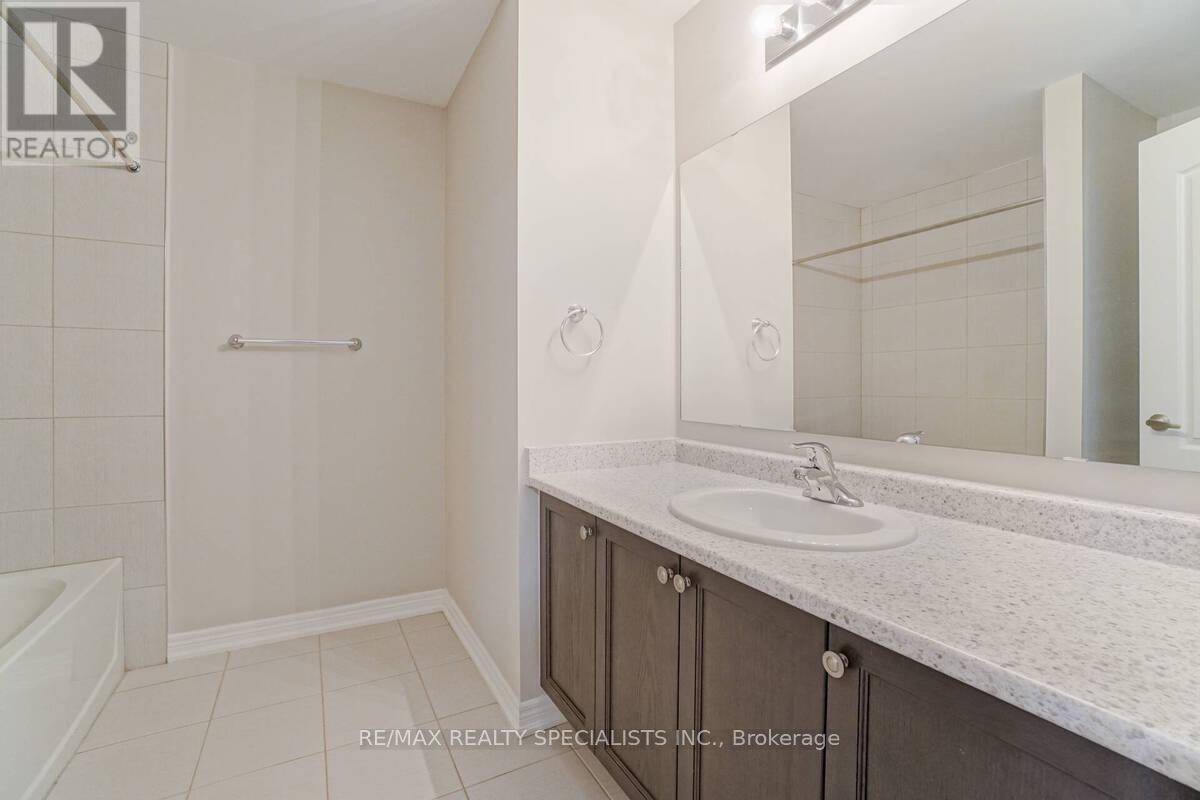 70 Bradbury Road, Hamilton, Ontario L8J 2V7 - Photo 24 - X13667146