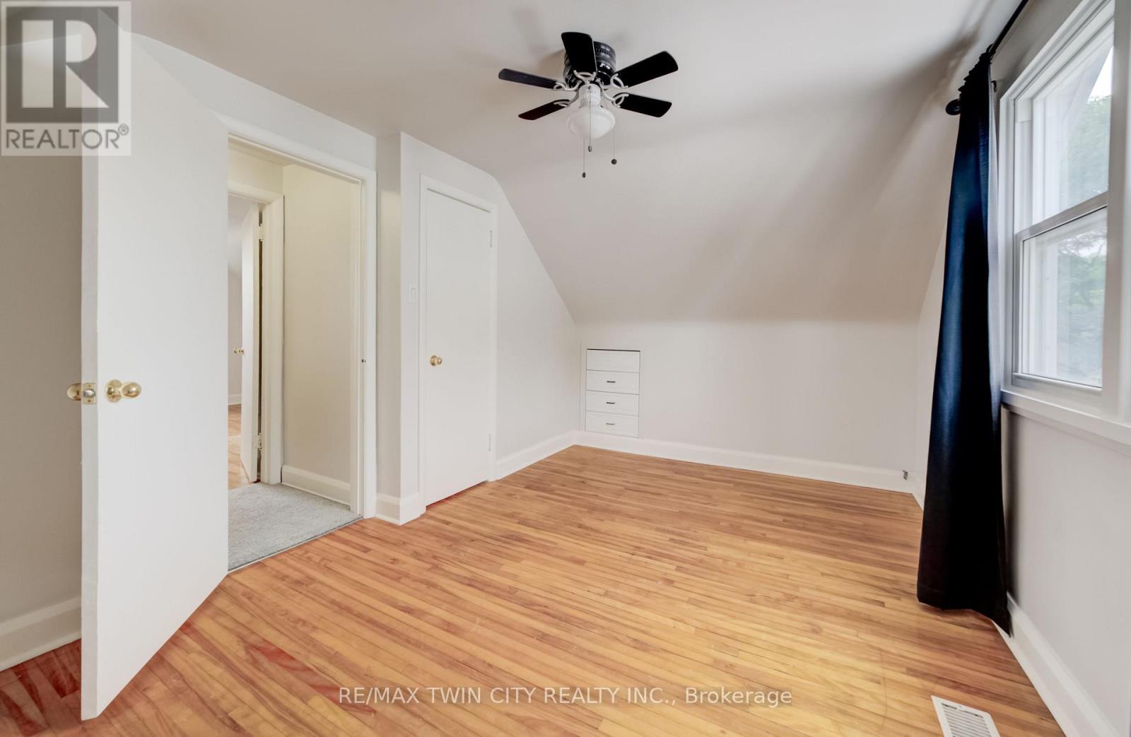 30 Indiana Street, Waterloo, Ontario  N2H 2A5 - Photo 16 - X13667154