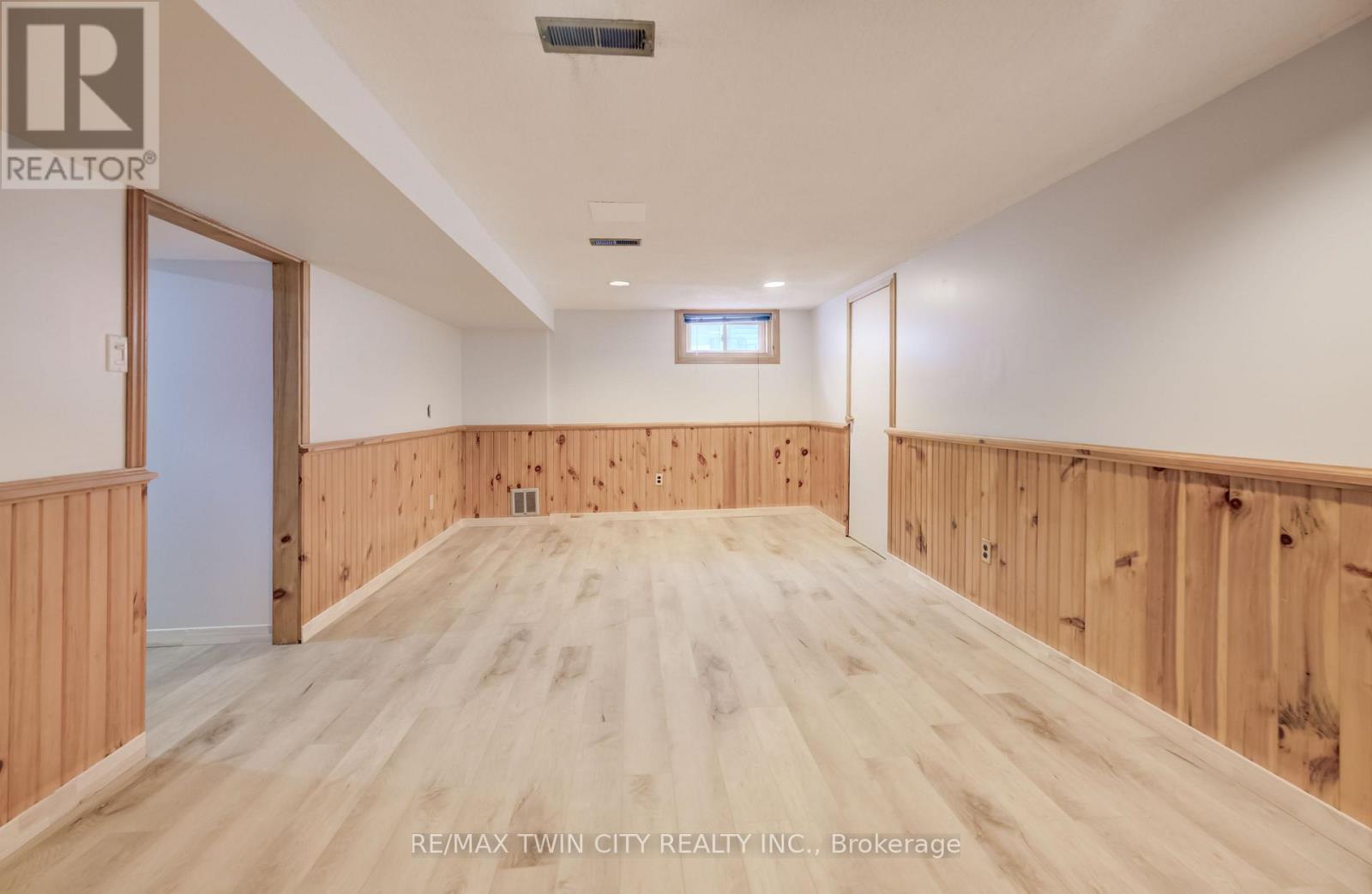 30 Indiana Street, Waterloo, Ontario  N2H 2A5 - Photo 21 - X13667154