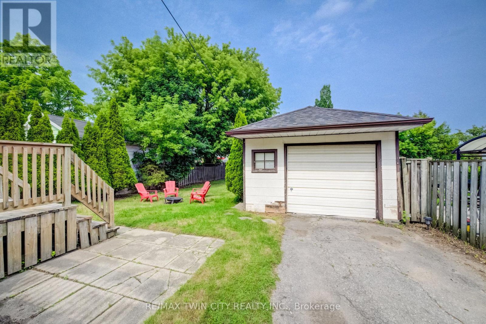 30 Indiana Street, Waterloo, Ontario  N2H 2A5 - Photo 22 - X13667154