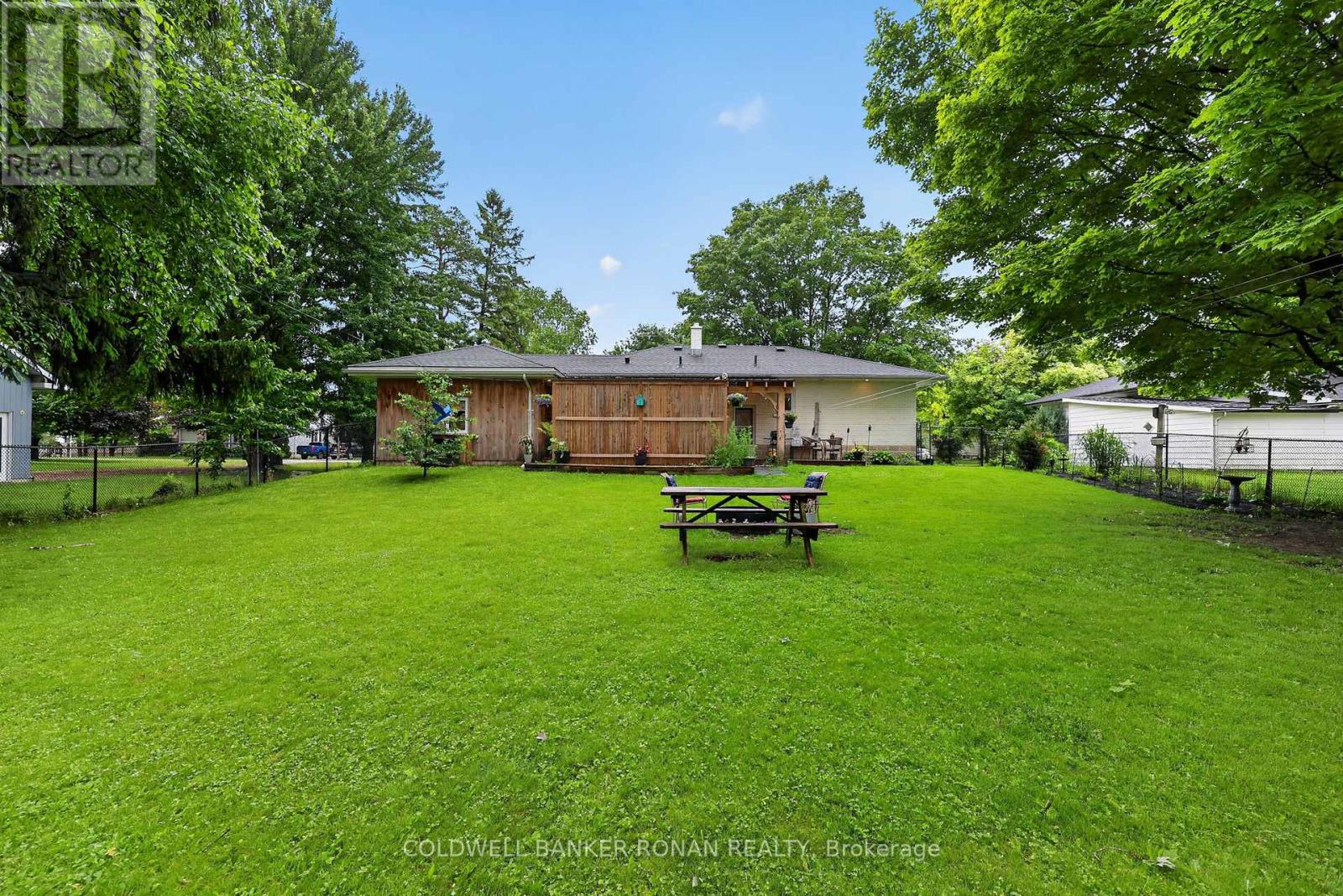 30 King Street N, Minto, Ontario  N0G 1Z0 - Photo 43 - X13667192