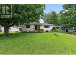30 KING STREET N, Minto, Ontario
