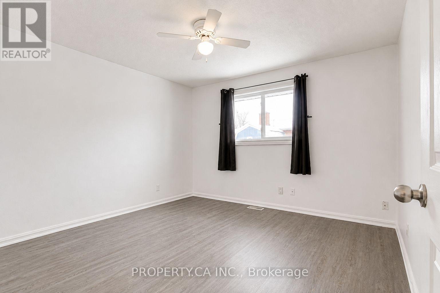 Upper - 71 Highpark Avenue, Kitchener, Ontario  N2C 2C3 - Photo 8 - X13667198