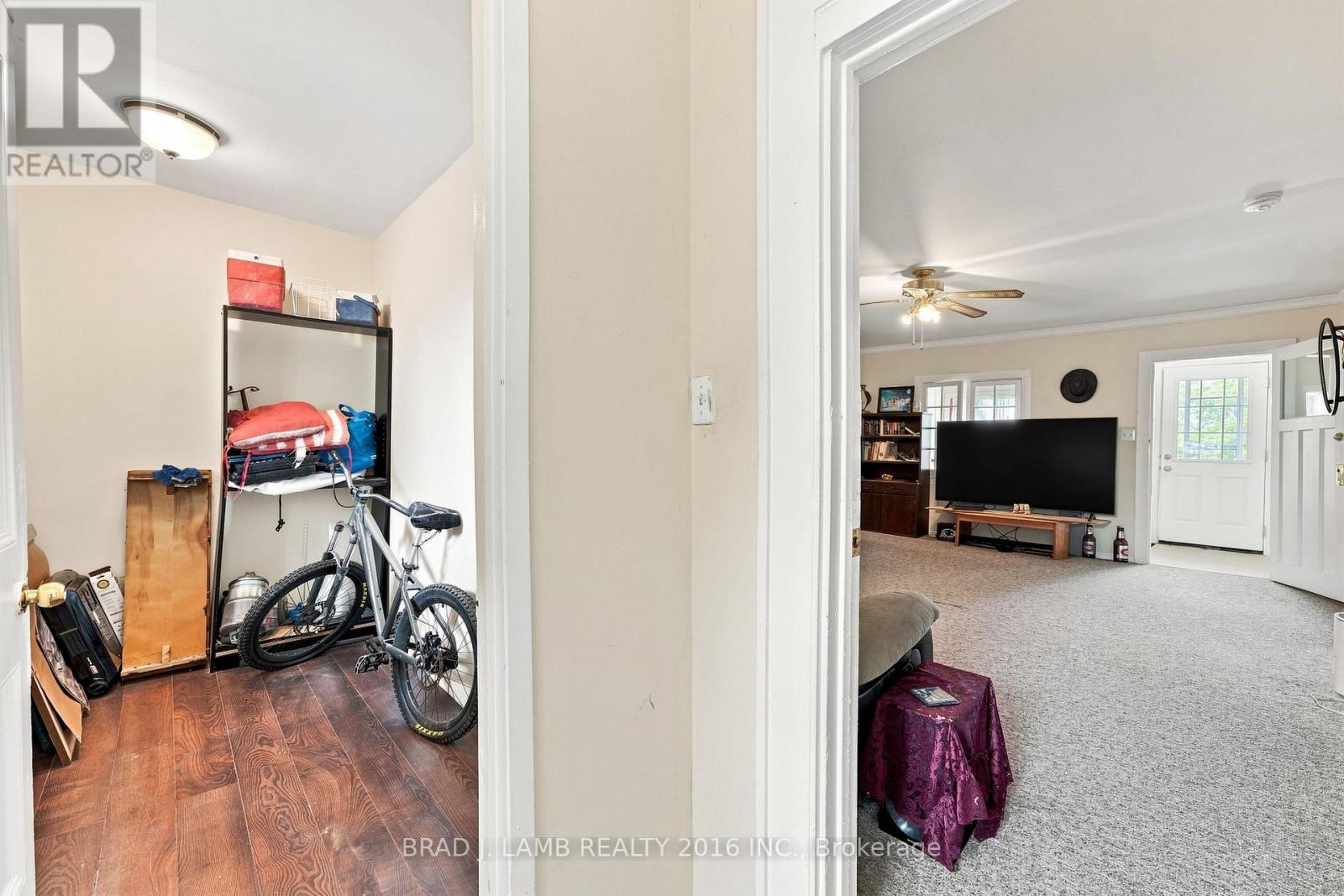 21153 Dalton Road, Georgina, Ontario  L0E 1N0 - Photo 20 - N13666990