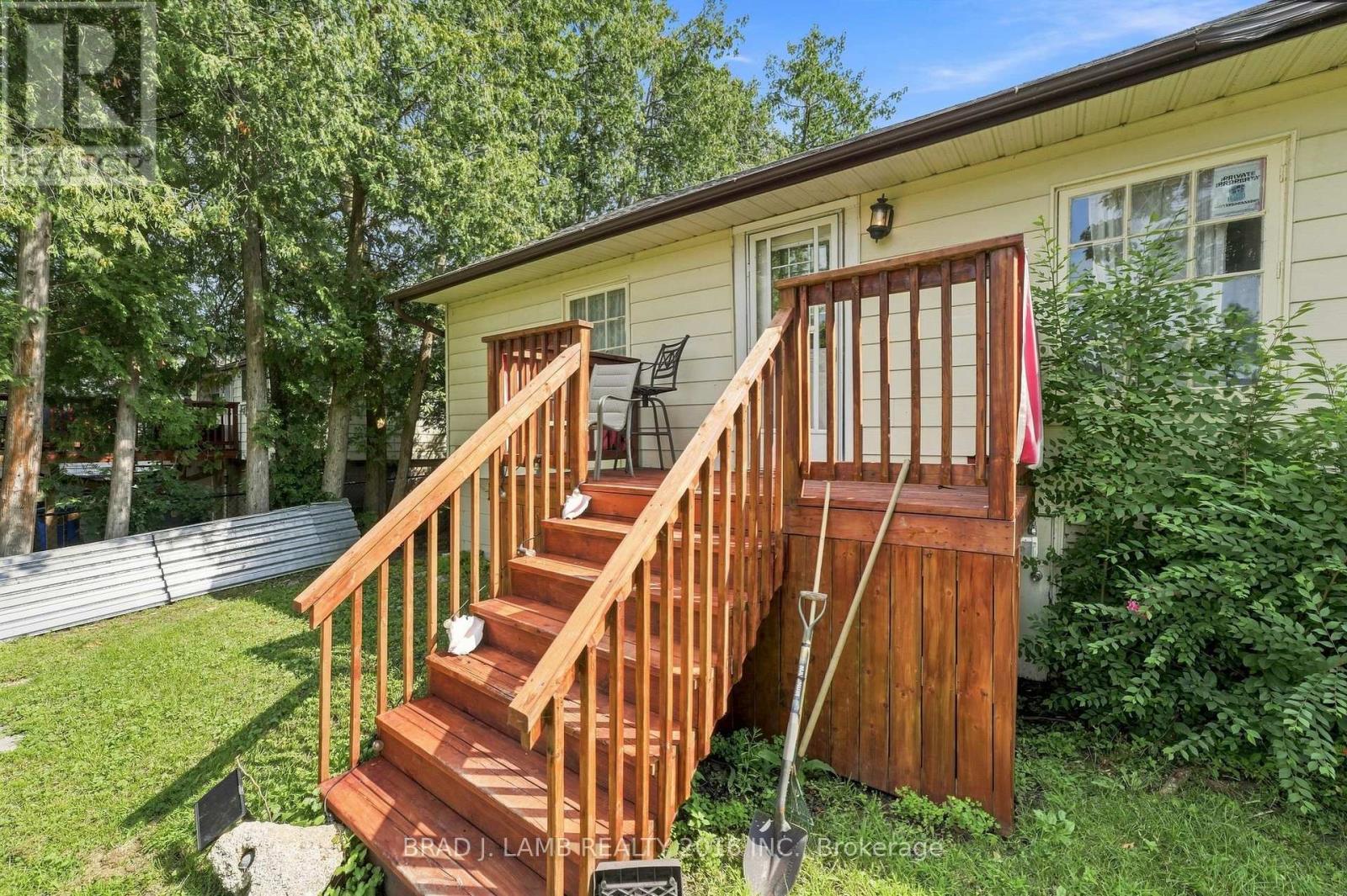 21153 Dalton Road, Georgina, Ontario  L0E 1N0 - Photo 4 - N13666990