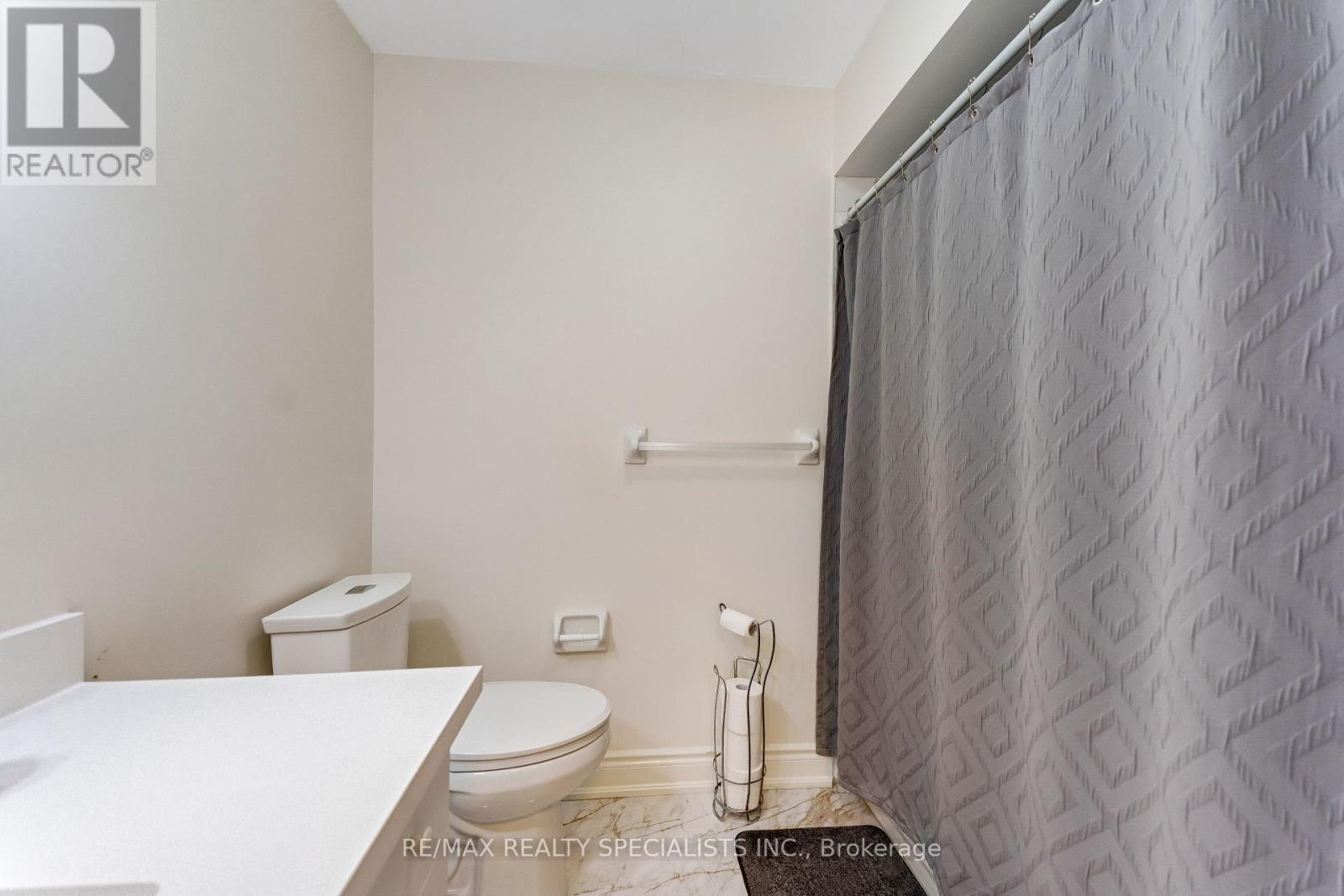 63 Blue Spruce Street, Brampton, Ontario  L6R 1C4 - Photo 19 - W13663568