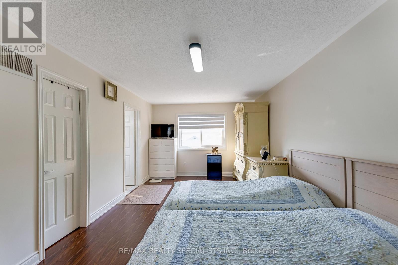 63 Blue Spruce Street, Brampton, Ontario  L6R 1C4 - Photo 24 - W13663568