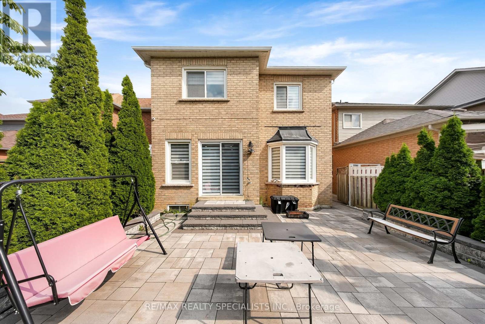 63 Blue Spruce Street, Brampton, Ontario  L6R 1C4 - Photo 38 - W13663568