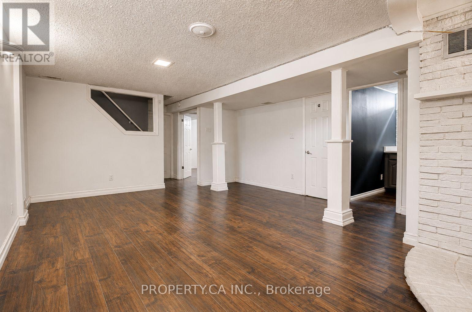 Lower - 71 Highpark Avenue, Kitchener, Ontario  N2C 2C3 - Photo 5 - X13667218