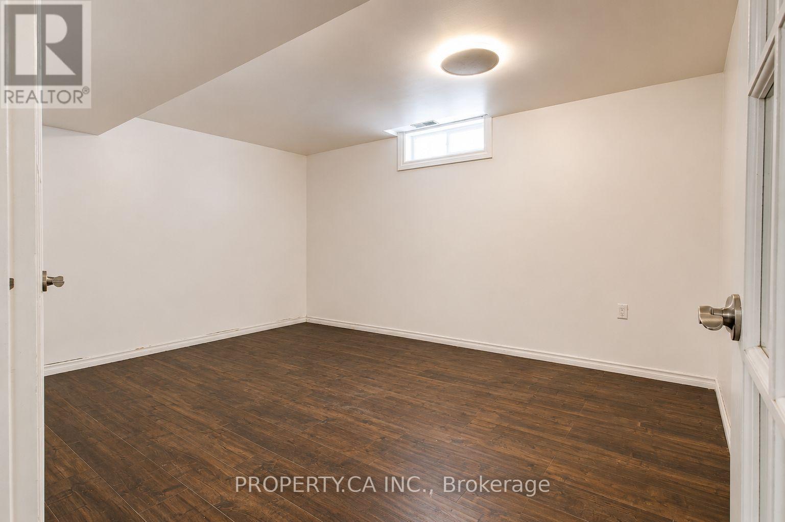 Lower - 71 Highpark Avenue, Kitchener, Ontario  N2C 2C3 - Photo 8 - X13667218