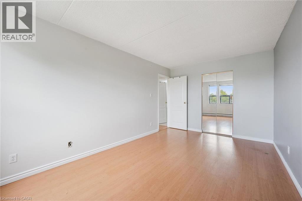 65 Silvercreek Parkway N Unit# 404, Guelph, Ontario  N1H 7R9 - Photo 23 - 40855029