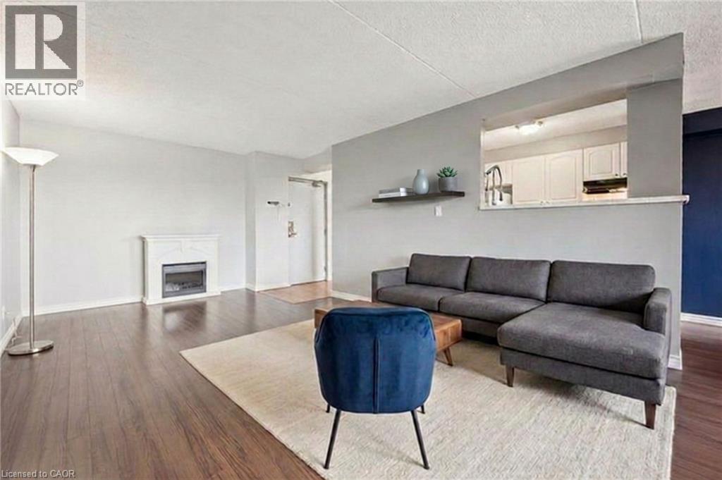 65 Silvercreek Parkway N Unit# 404, Guelph, Ontario  N1H 7R9 - Photo 9 - 40855029